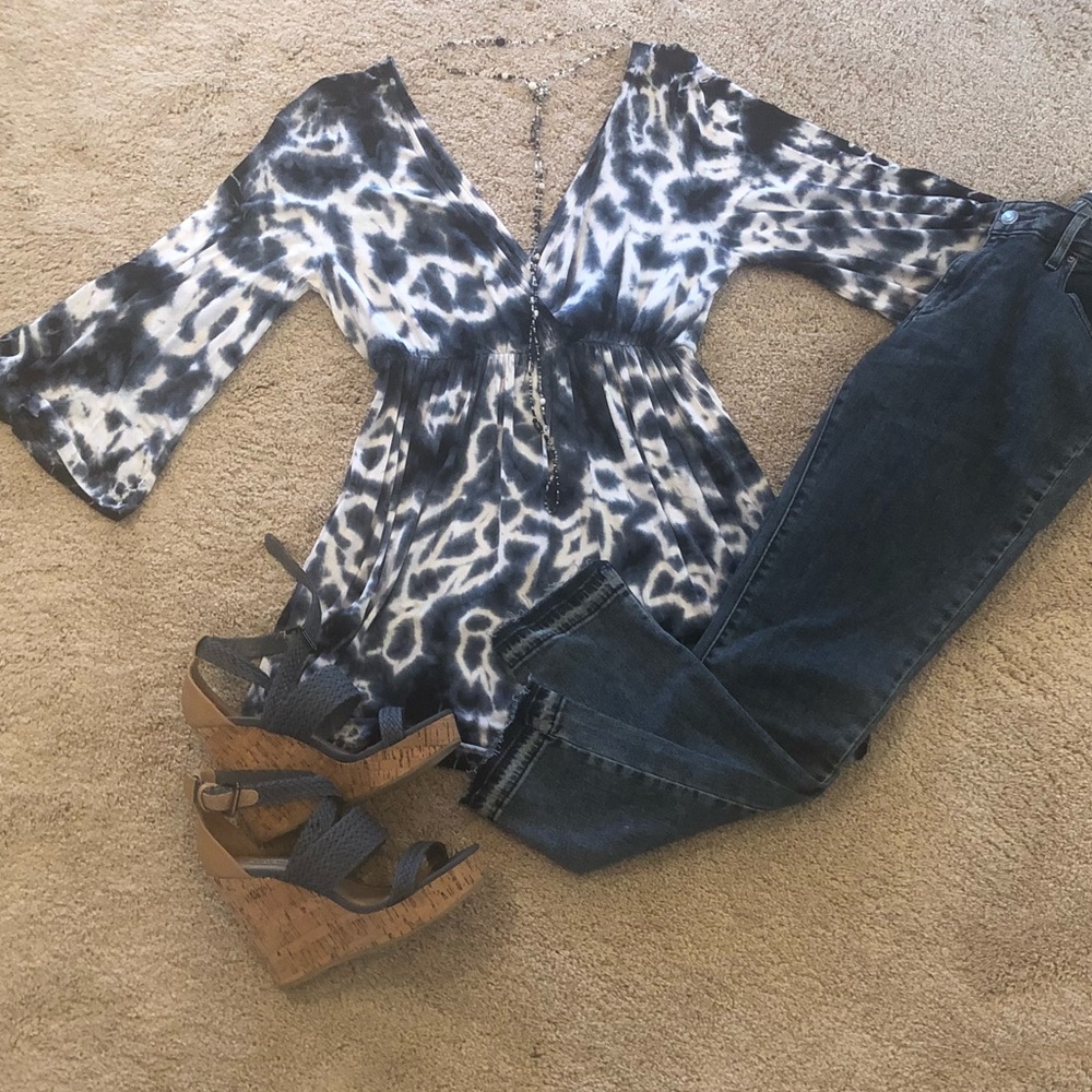 Long sleeve top